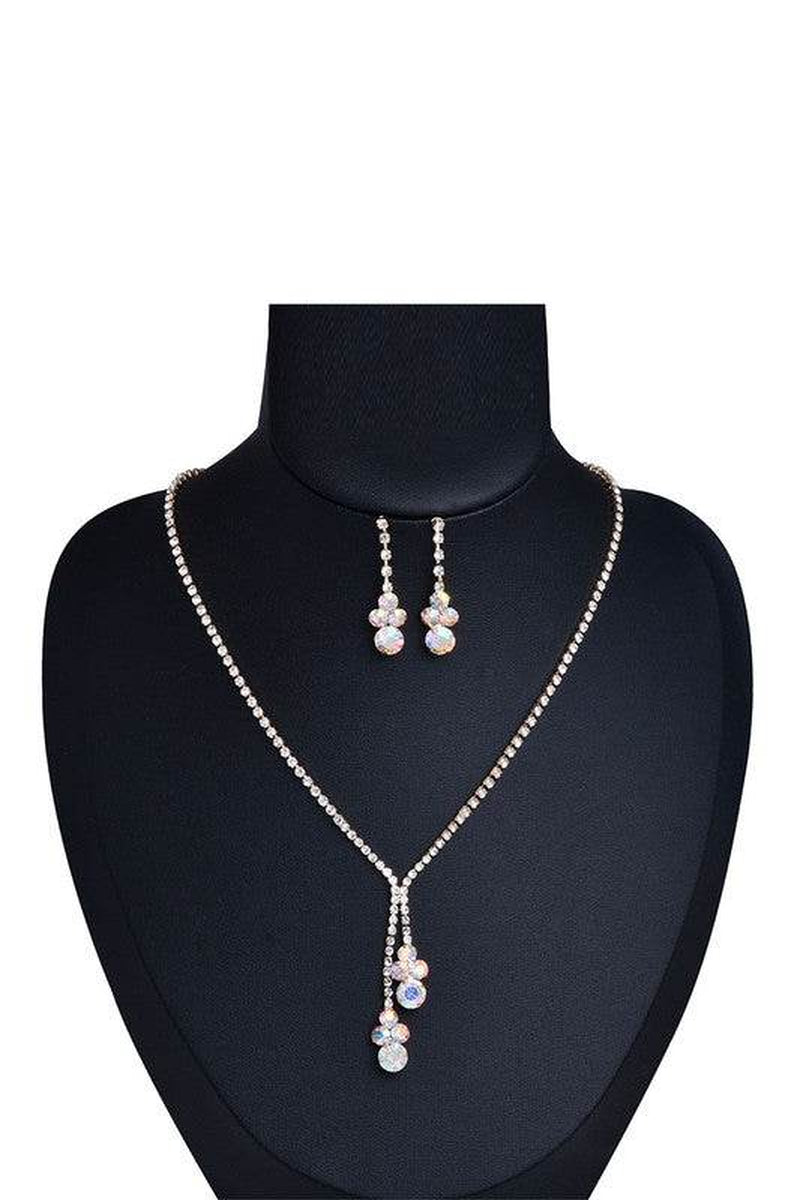 Sparkling Rhinestone Necklace - Dazzle and Shine!