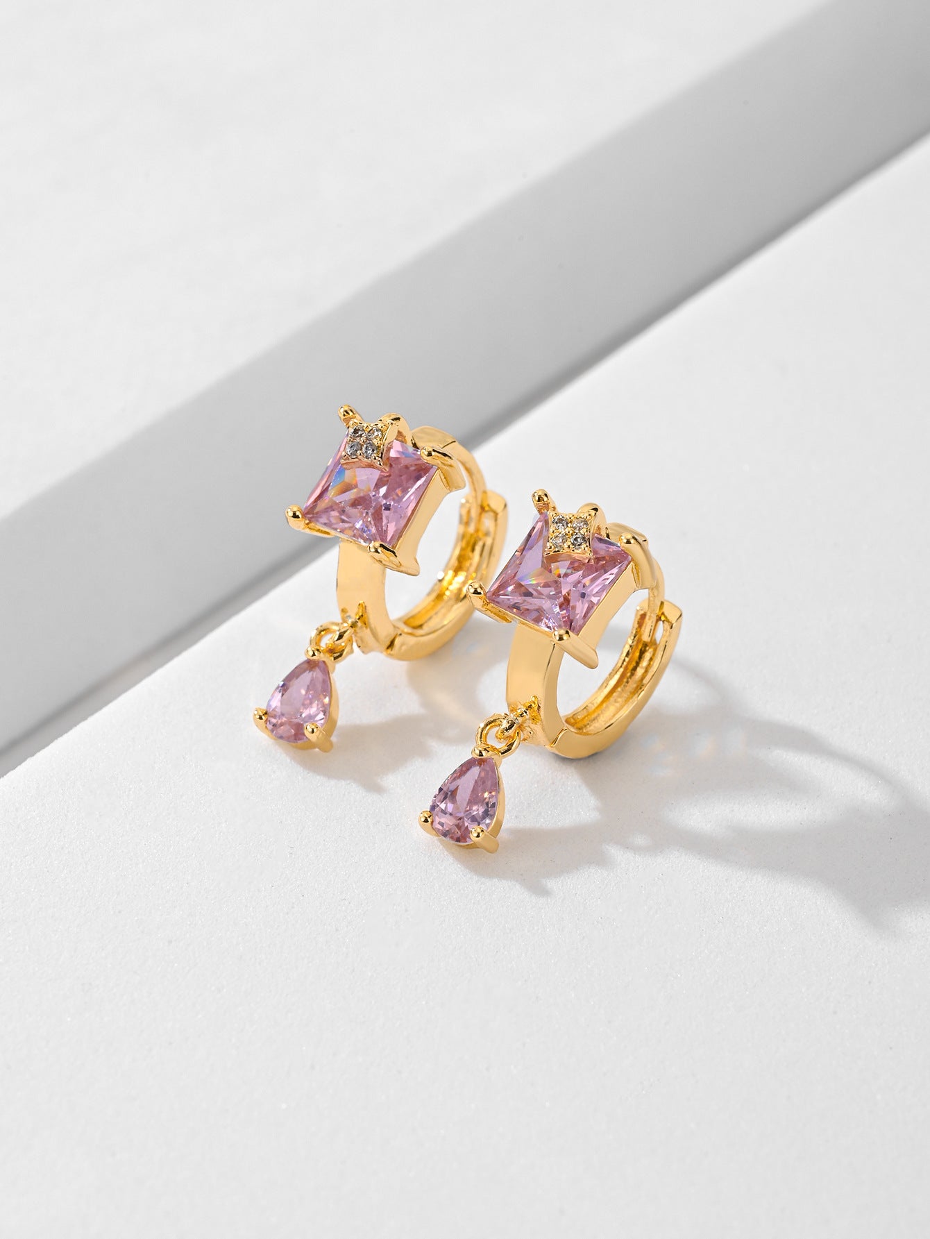 Popular Fashion Earrings Copper-Plated Gold