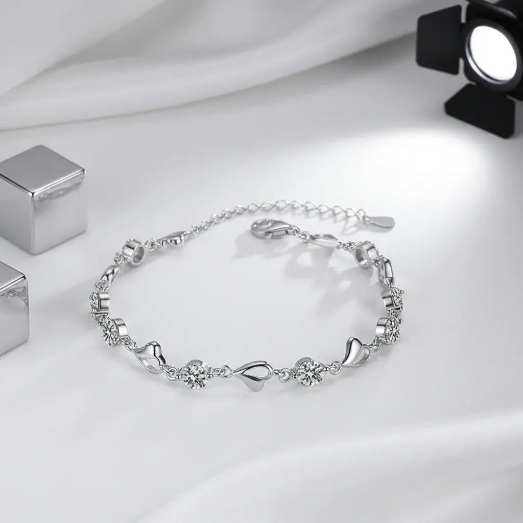 Elegant Heart Moissanite Silver Bracelet - Perfect Charm for Parties & Gifts