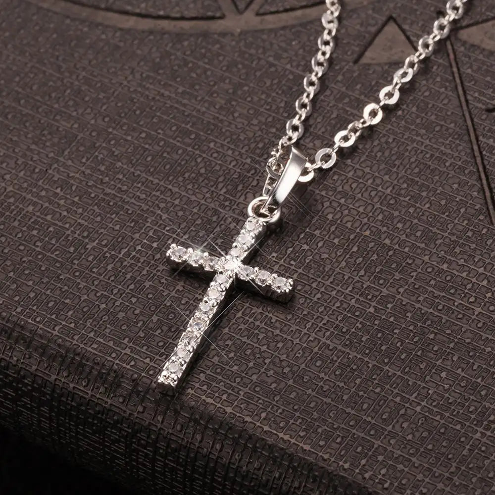 Stylish Gold and Black Crystal Cross Pendant Necklace for Men and Women – Perfect for Wholesale Dropshipping