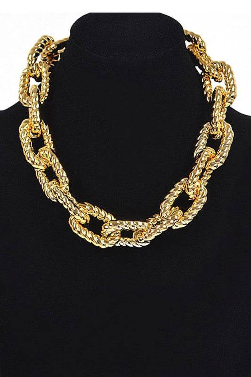 Stylish Textured Chain Link Necklace for Effortless Elegance