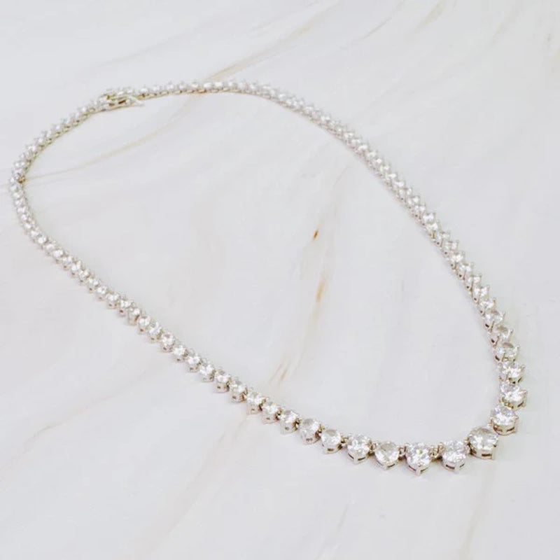 Elegant Royal Graduated Tennis Necklace - Timeless Sparkle for Every Occasion