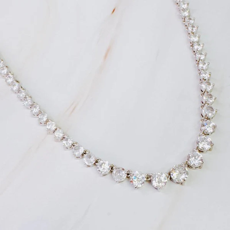 Elegant Royal Graduated Tennis Necklace - Timeless Sparkle for Every Occasion