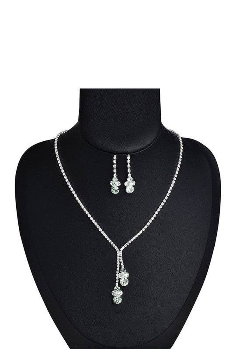 Sparkling Rhinestone Necklace - Dazzle and Shine!