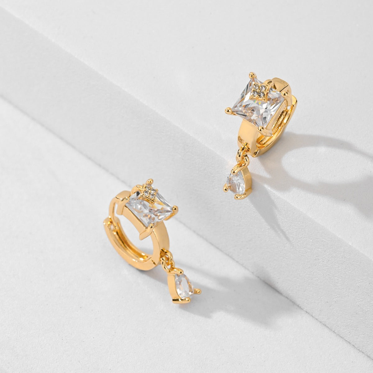 Popular Fashion Earrings Copper-Plated Gold