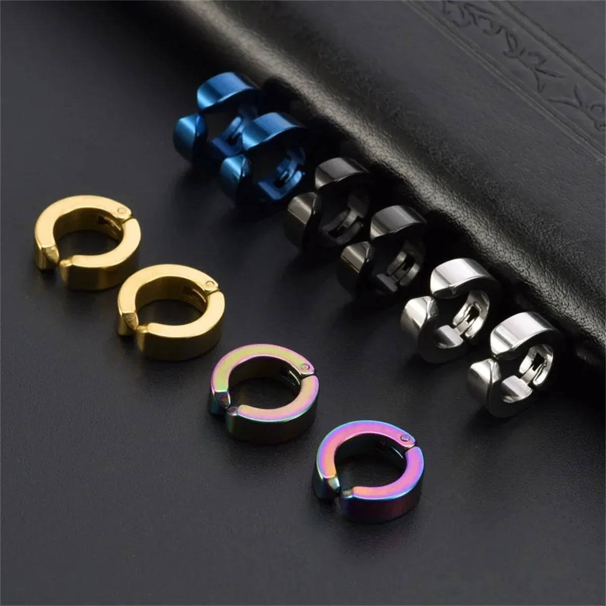 Stylish 2Pcs Non-Piercing Stainless Steel Cuff Hoop Earrings - Fake Piercing Clip-On Design
