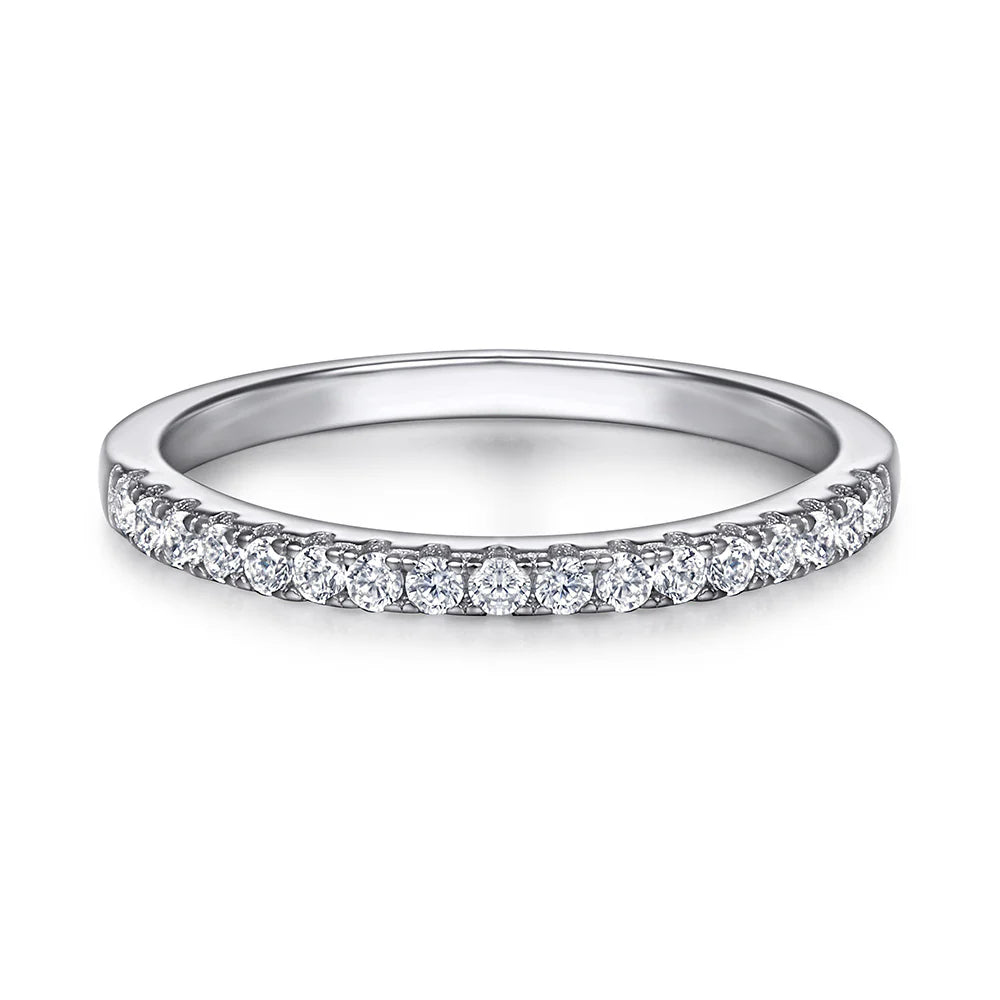 Exquisite 925 Sterling Silver Luxury Wedding Ring with Sparkling Brilliant Cut Cubic Zirconia
