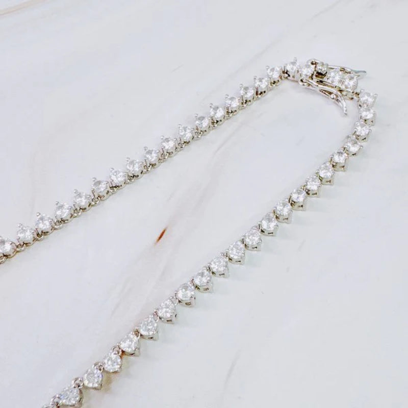 Elegant Royal Graduated Tennis Necklace - Timeless Sparkle for Every Occasion