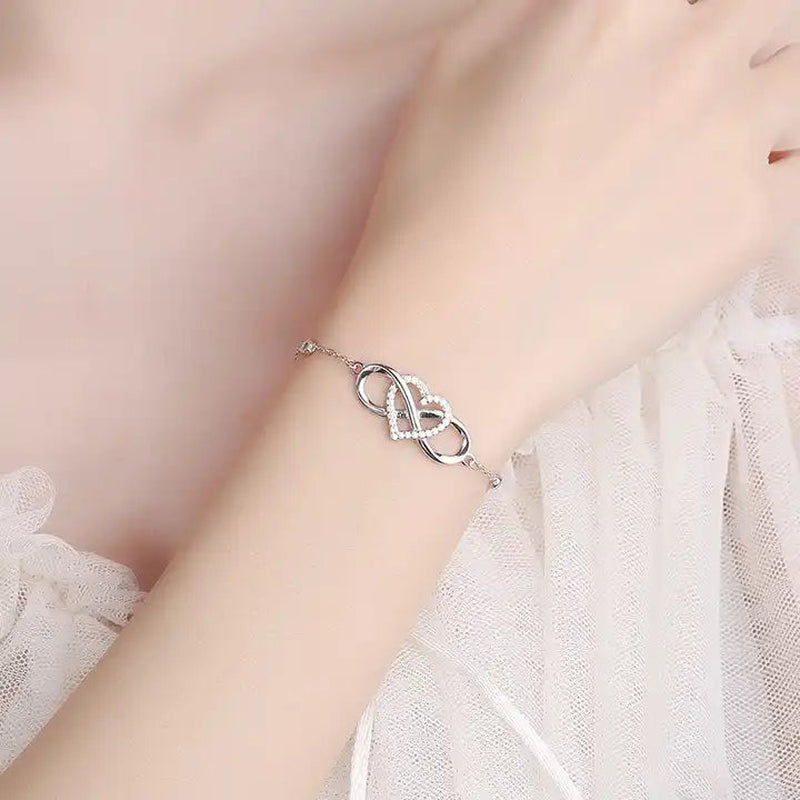 Timeless Eternal Love Heart Bracelet