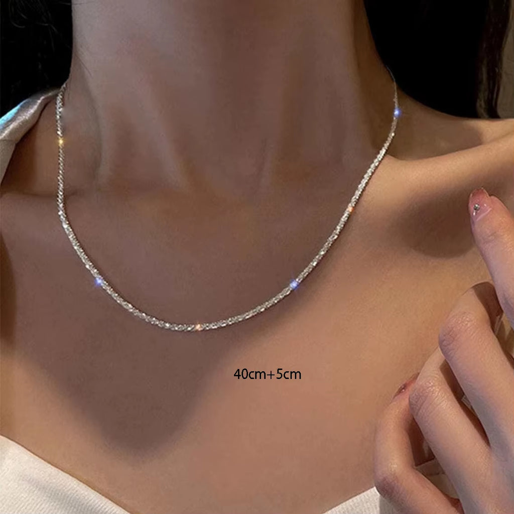 Elegant Silver Clavicle Choker Necklace - Sparkling Fashion Jewelry for Women, Perfect for Weddings and Parties