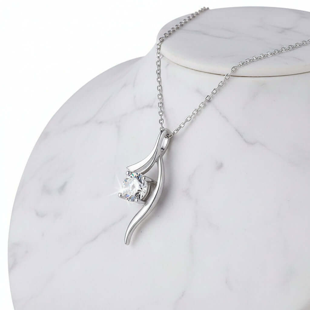 Stunning 1 Carat Moissanite Diamond Necklace in 925 Sterling Silver - Elegant Four-Prong Pendant