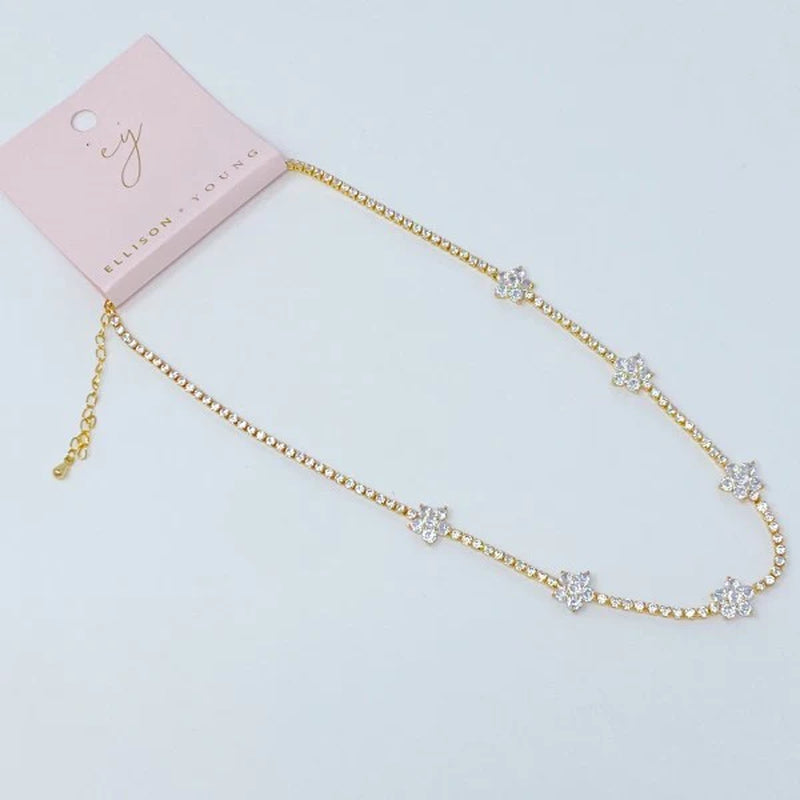 Radiant Stella Shiny Flower Necklace - Illuminate Your Style!
