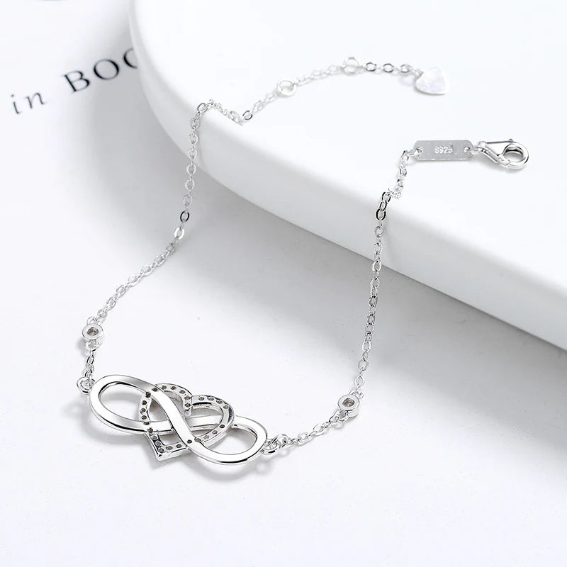 Timeless Eternal Love Heart Bracelet