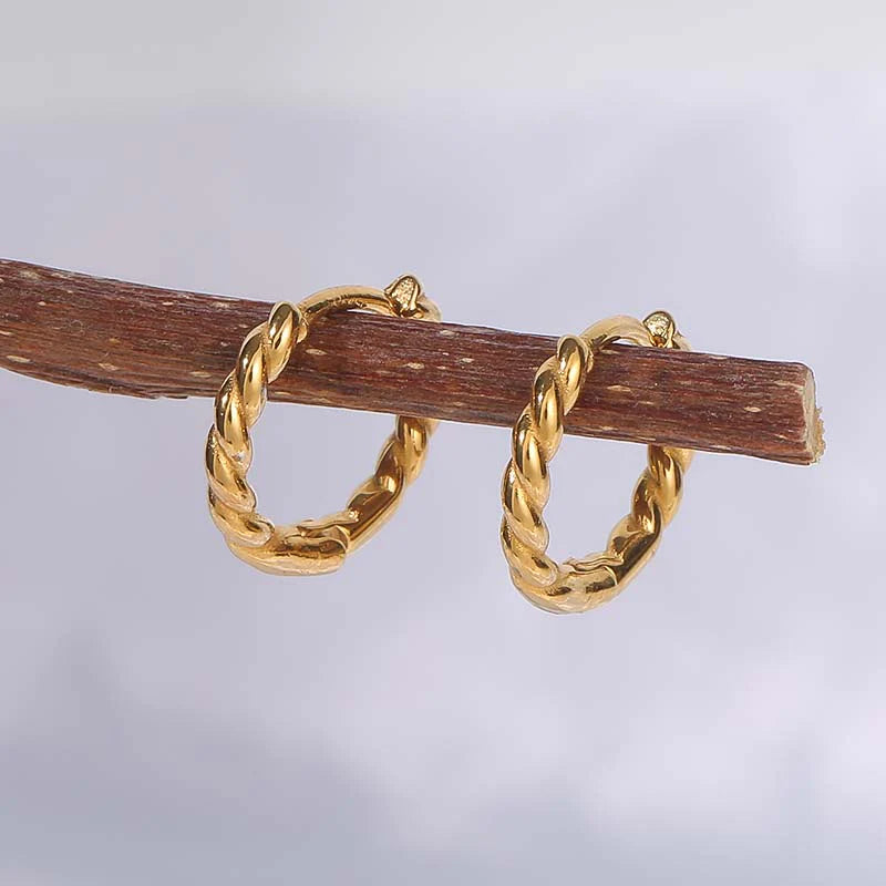 Elegant 18K Gold Plated Thin Rope Chain Hoop Earrings