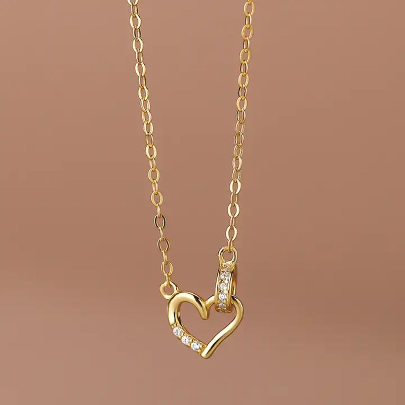 Elegant Dainty Circle Heart Necklace - Perfect Gift for Any Occasion