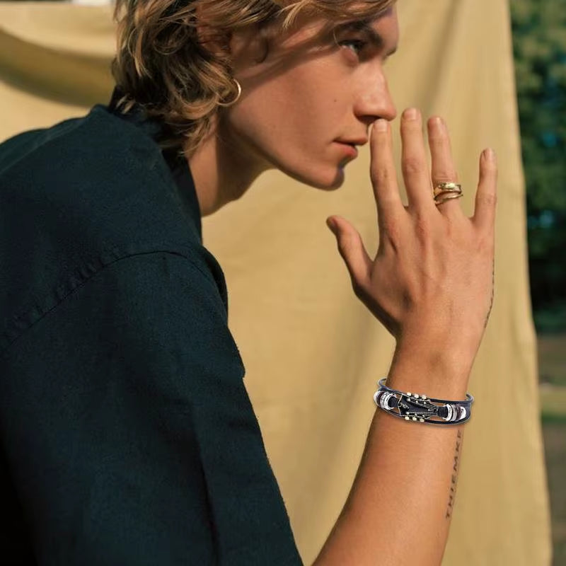 Braided Guitar Bracelet Zinc Alloy Adjustable Buckle Manual Woven Faux Leather 3-Layered Retro Punk Wrist Jewelry Gifts